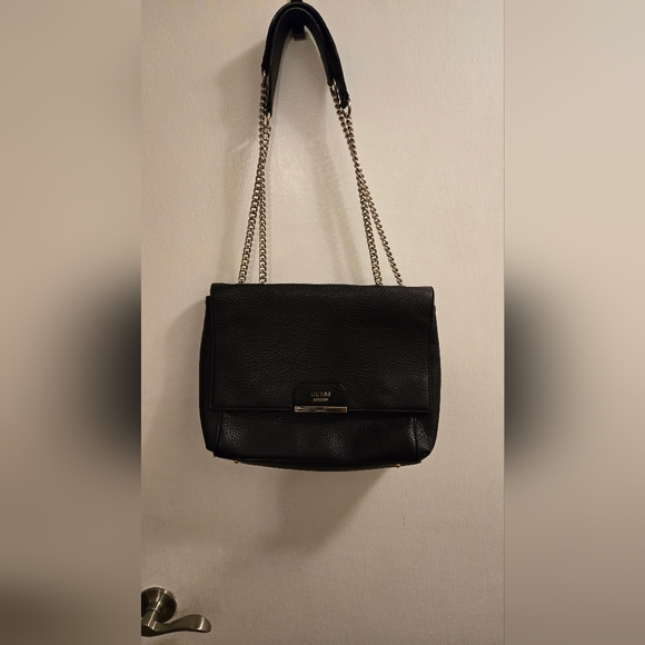 GUESS Women's  Handbag Purse Ryann Black Shoulder Bag with  Chain Handle - Picture 3 of 16